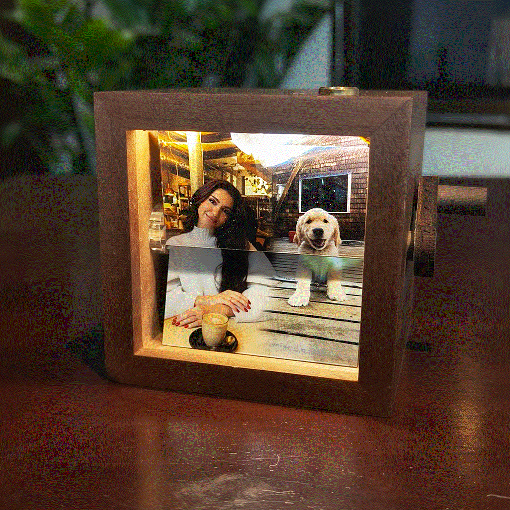 Pet Bereavement Gift - Hugging Frame - Hand-Crank Animation Machine with Hugging Animation, Pet Lost Gift